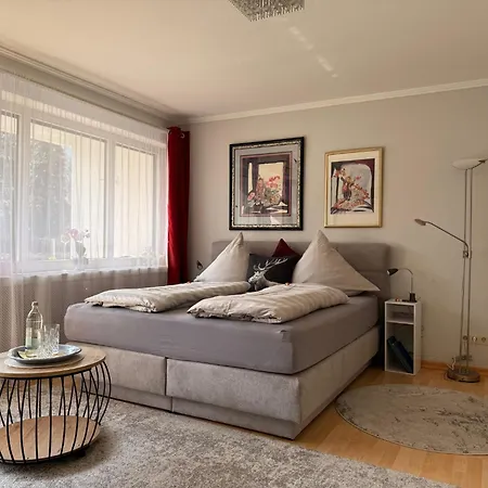 Thurner Apartment *